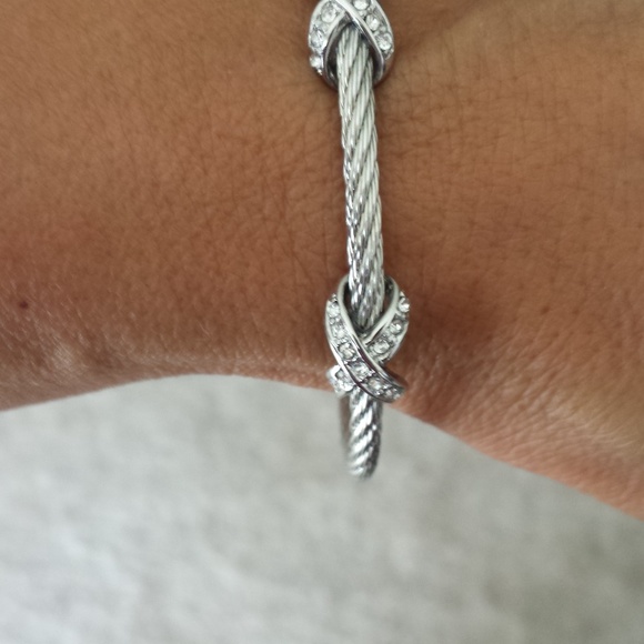 Silver Cable X Bracelet - Picture 4 of 4